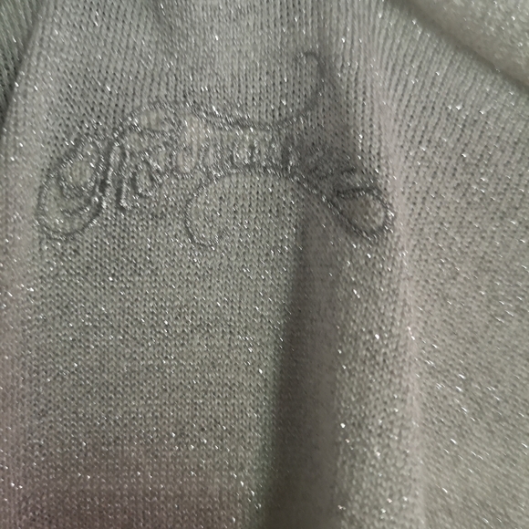 🌸 Rocawear Shirt🌸 - Picture 4 of 5